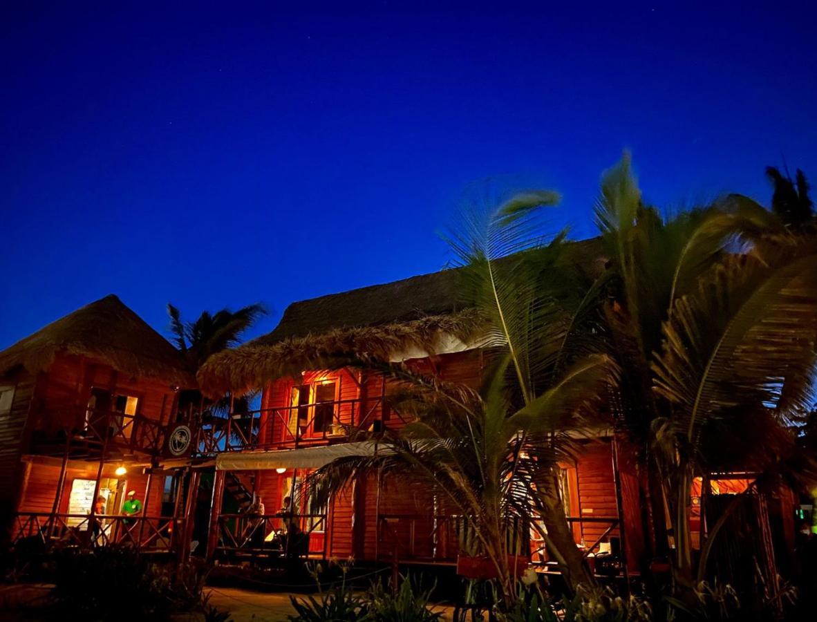Palmeras De Mahahual Cabanas Kültér fotó