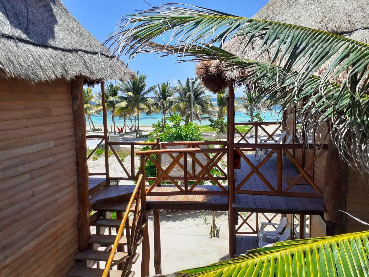 Palmeras De Mahahual Cabanas Kültér fotó
