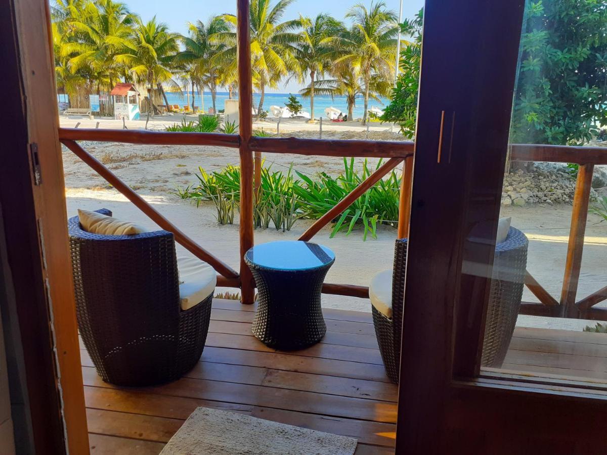Palmeras De Mahahual Cabanas Kültér fotó